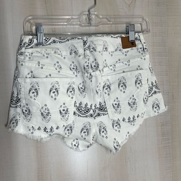 American Eagle shorts, size 4‎ - Picture 6 of 12